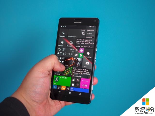 微軟或將推出折疊手機,是“真黑科技”,還是不甘心?