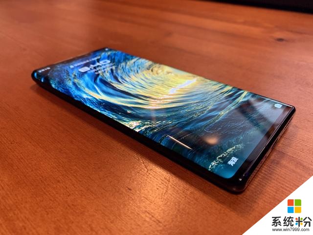 1.5萬元華為Mate30RS保時捷手機開箱,頂級奢華,金錢的氣味(9)