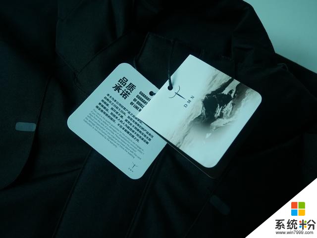 小米推出“航天服”,羽絨服藥丸了(5)