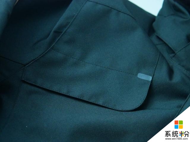 小米推出“航天服”,羽絨服藥丸了(7)