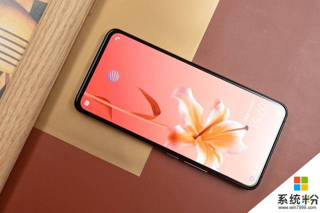 既可遠攝圓月,又可跨足時尚界,vivo5G手機:還有誰?(7)