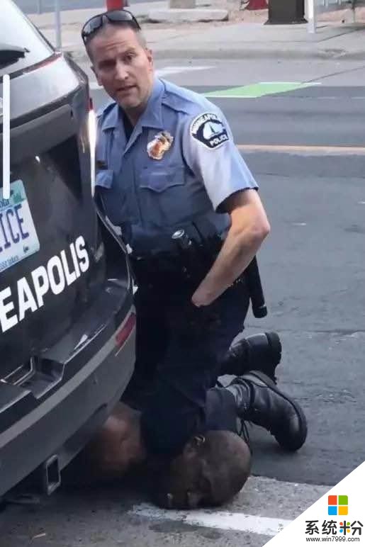 Apple Store 被砸了!iPhone、Mac 都被搶,但庫克依舊要捐款,Google 微軟也發聲(1)